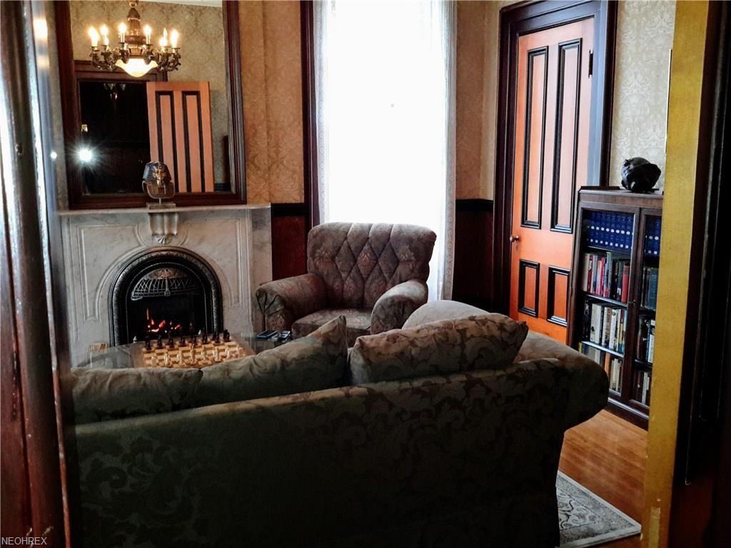 330 S Rocky River Dr - Photo 3 of 19