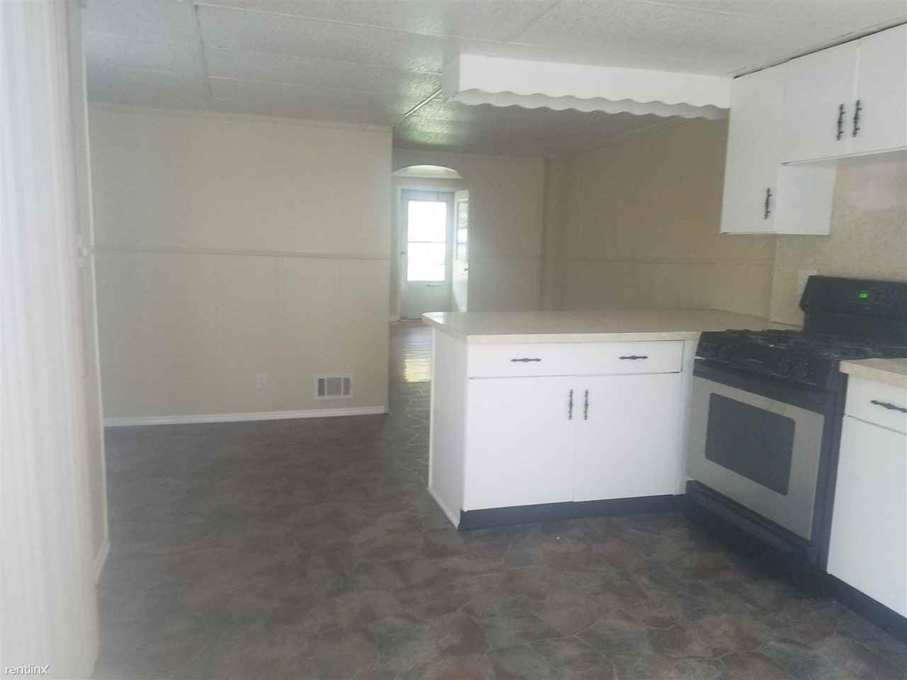 1935 Carmanbrook Pkwy - Photo 2 of 2