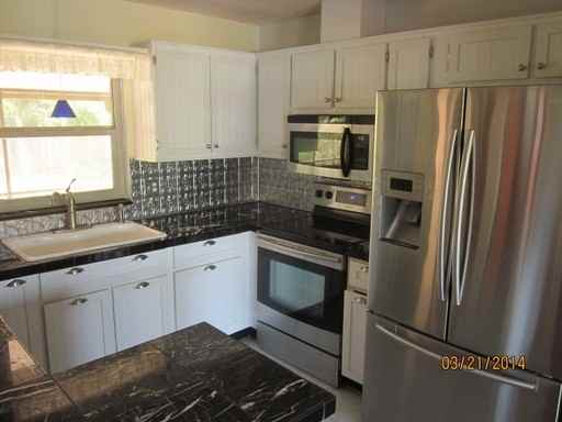 1307 Alcorn Rd - Photo 3 of 11