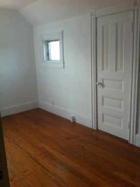 18 Pine St - Photo 3 of 10