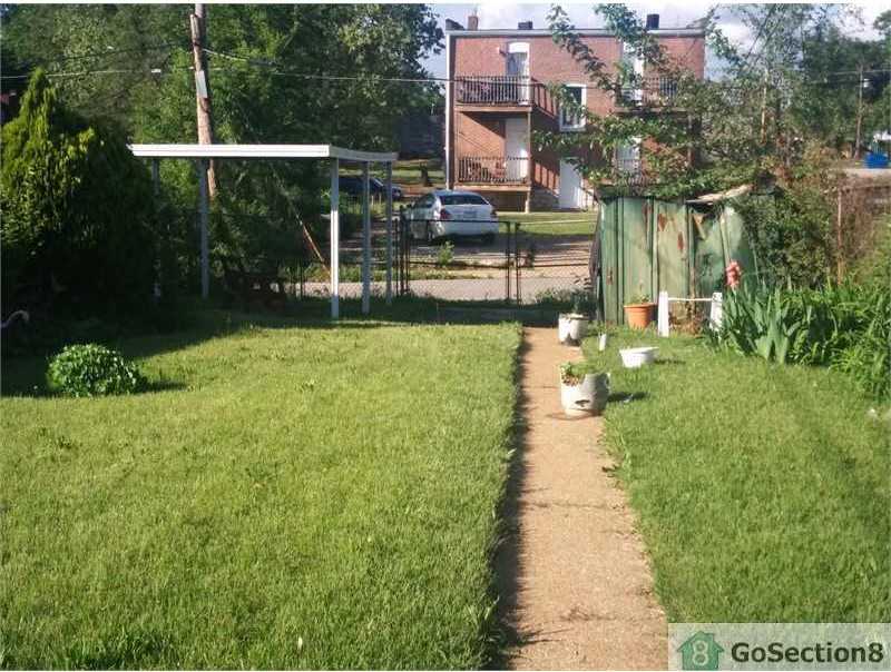 3623 Sullivan Ave - Photo 3 of 14