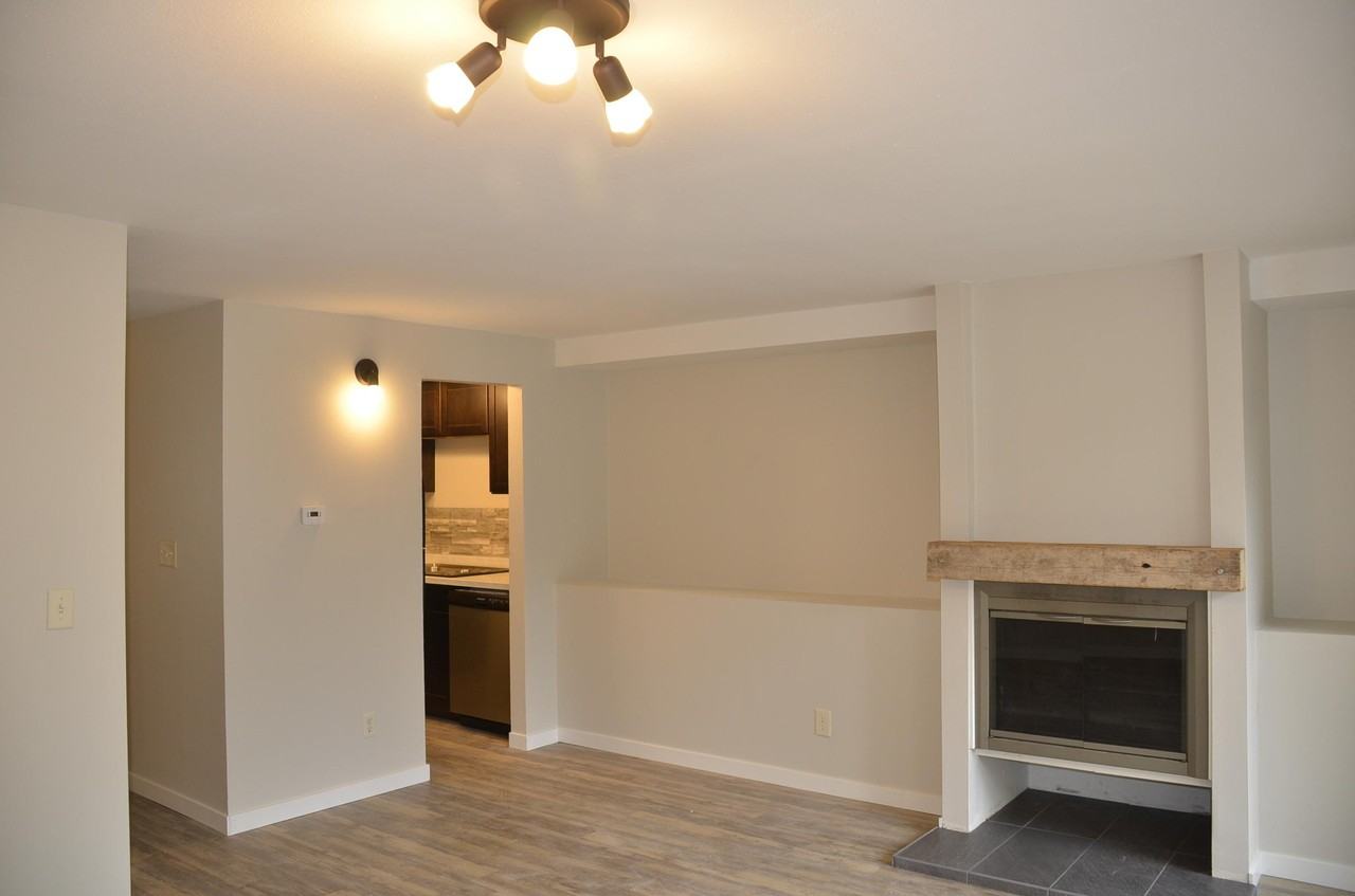 51 29th Ave Dr SW - Photo 3 of 16