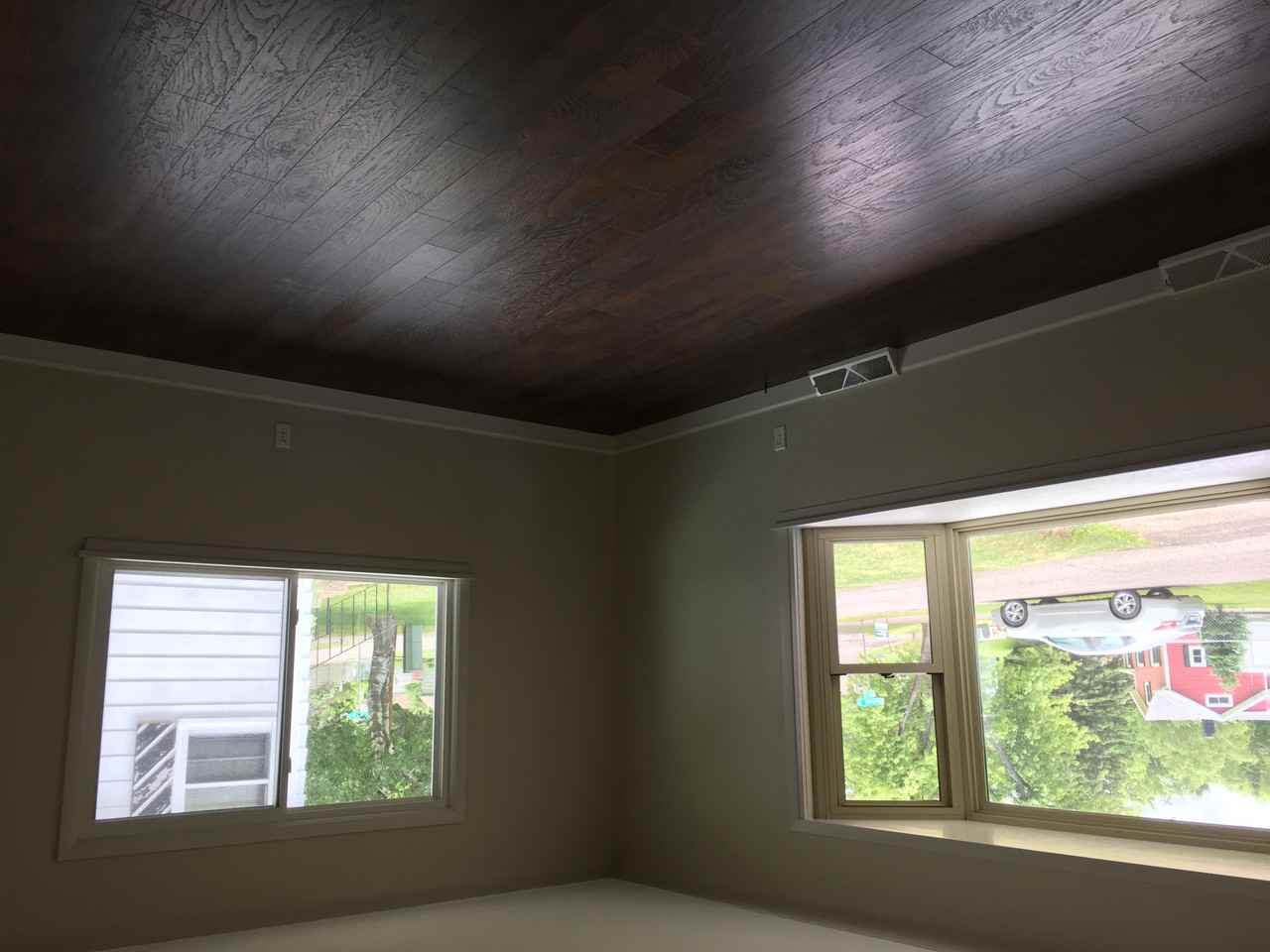 2237 Nanticoke St - Photo 3 of 21