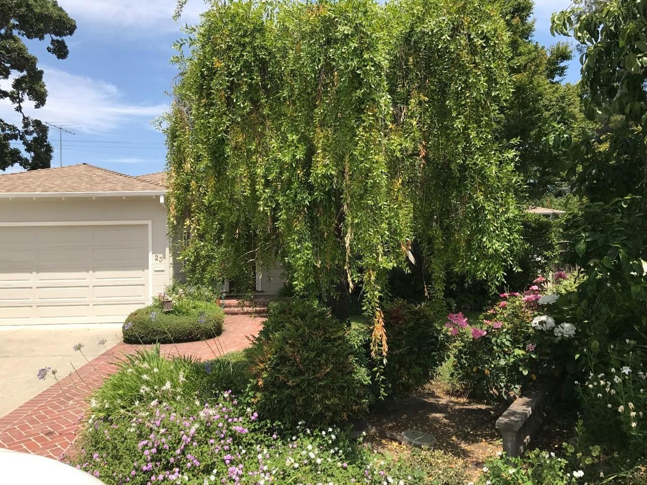 23 Nancy Way - Photo 2 of 14