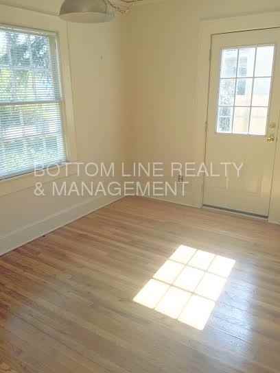 3407 Benard Ave - Photo 2 of 20