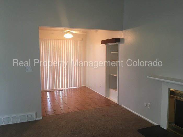 1160 Alter Way - Photo 3 of 20