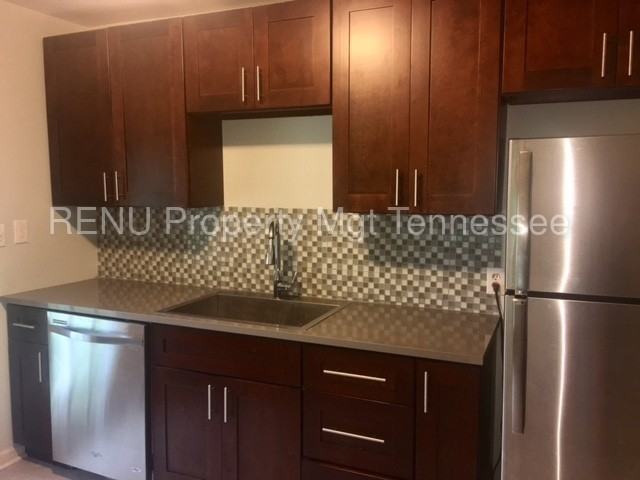 1325 Kermit Dr - Photo 2 of 6