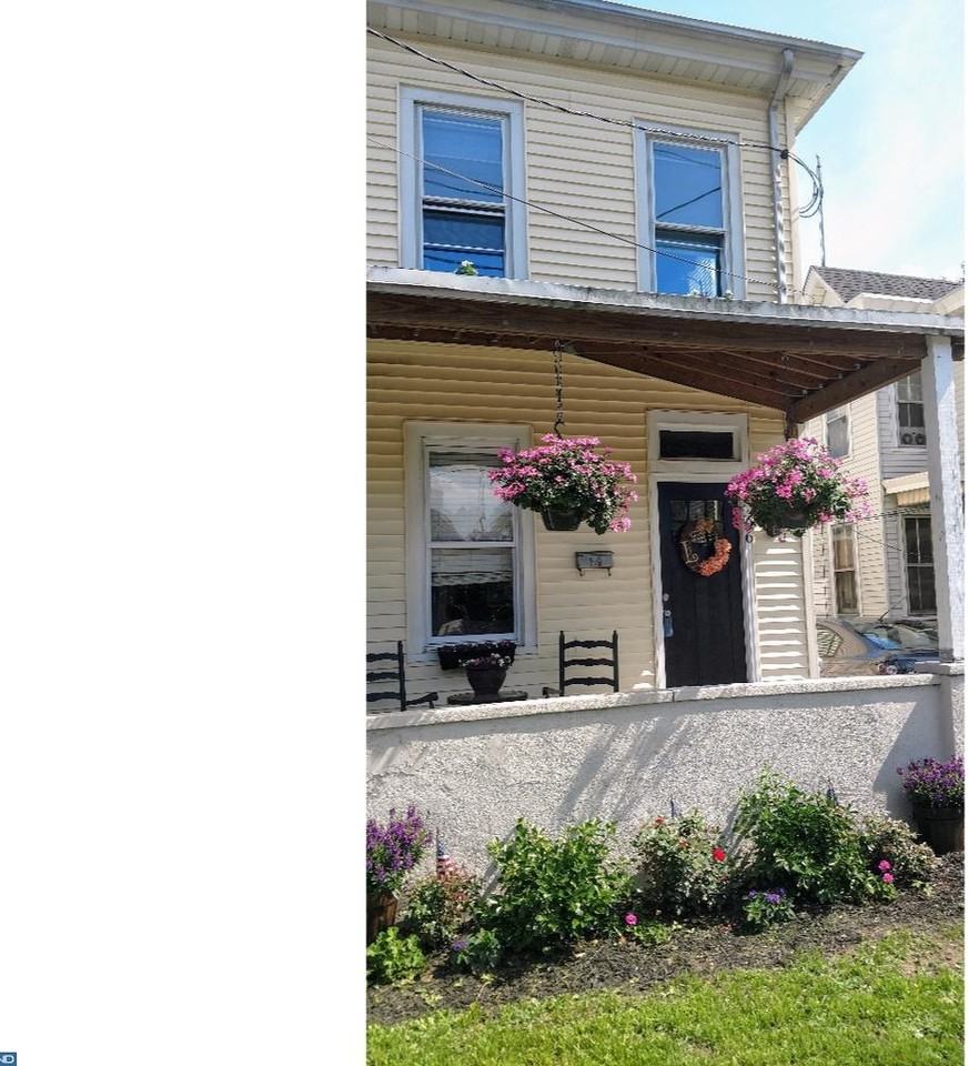 96 E 3rd St - Photo 2 of 16