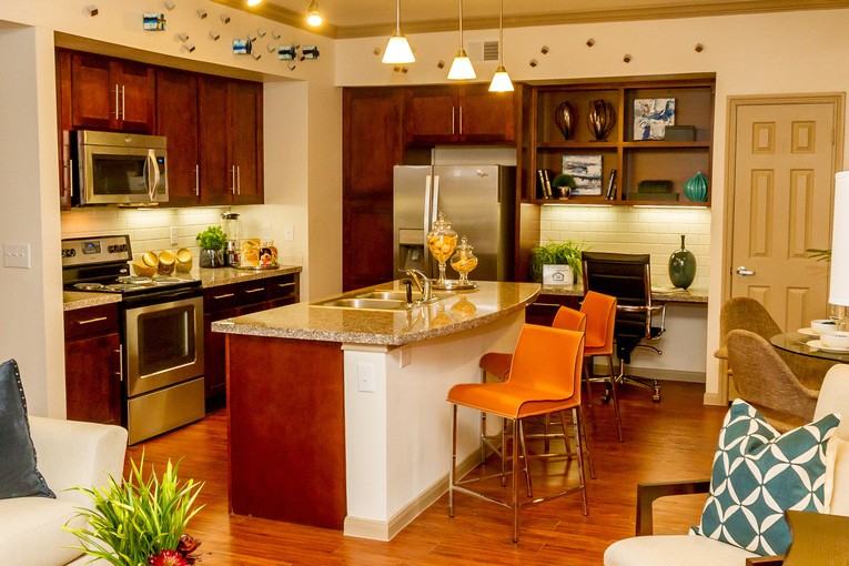 Grand Fountain - Photo 3 of 20