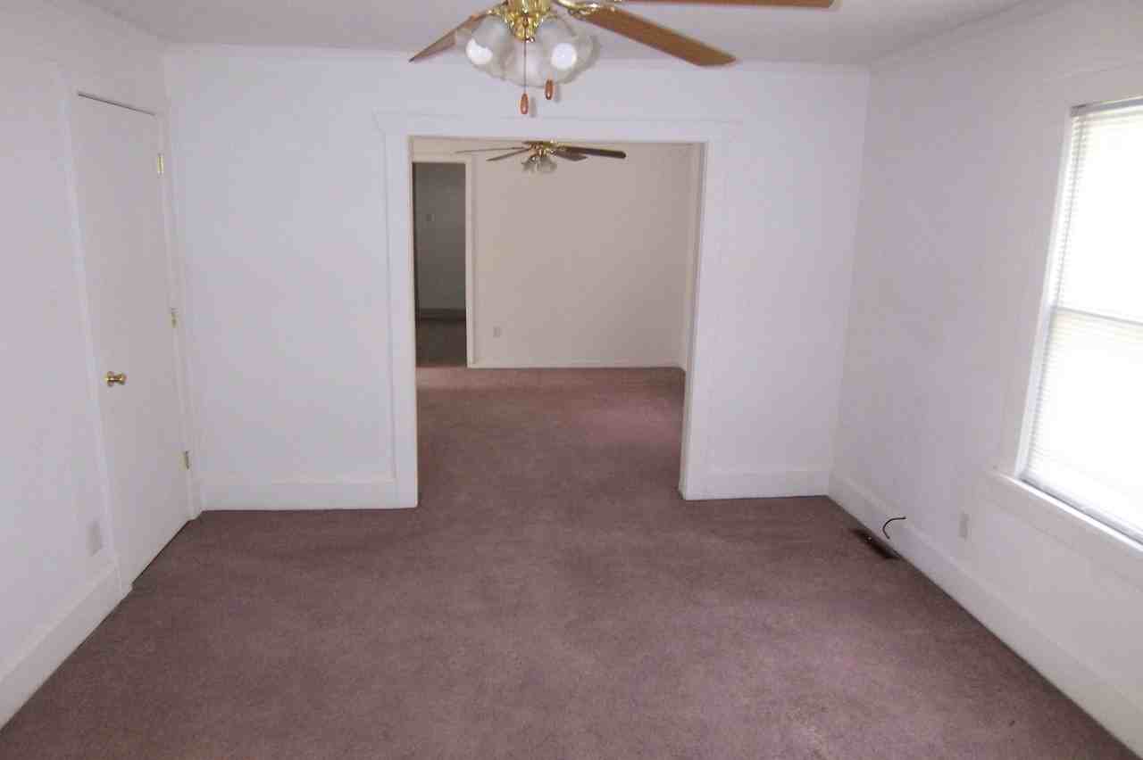 1021 W Turner St - Photo 3 of 11