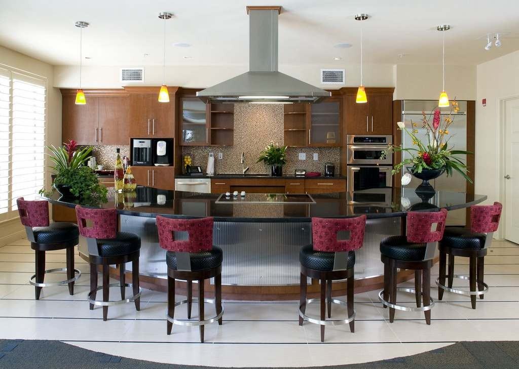 Ventura Lofts - Photo 3 of 14