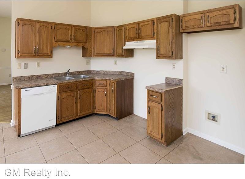 5559 Ross Rd - Photo 3 of 12