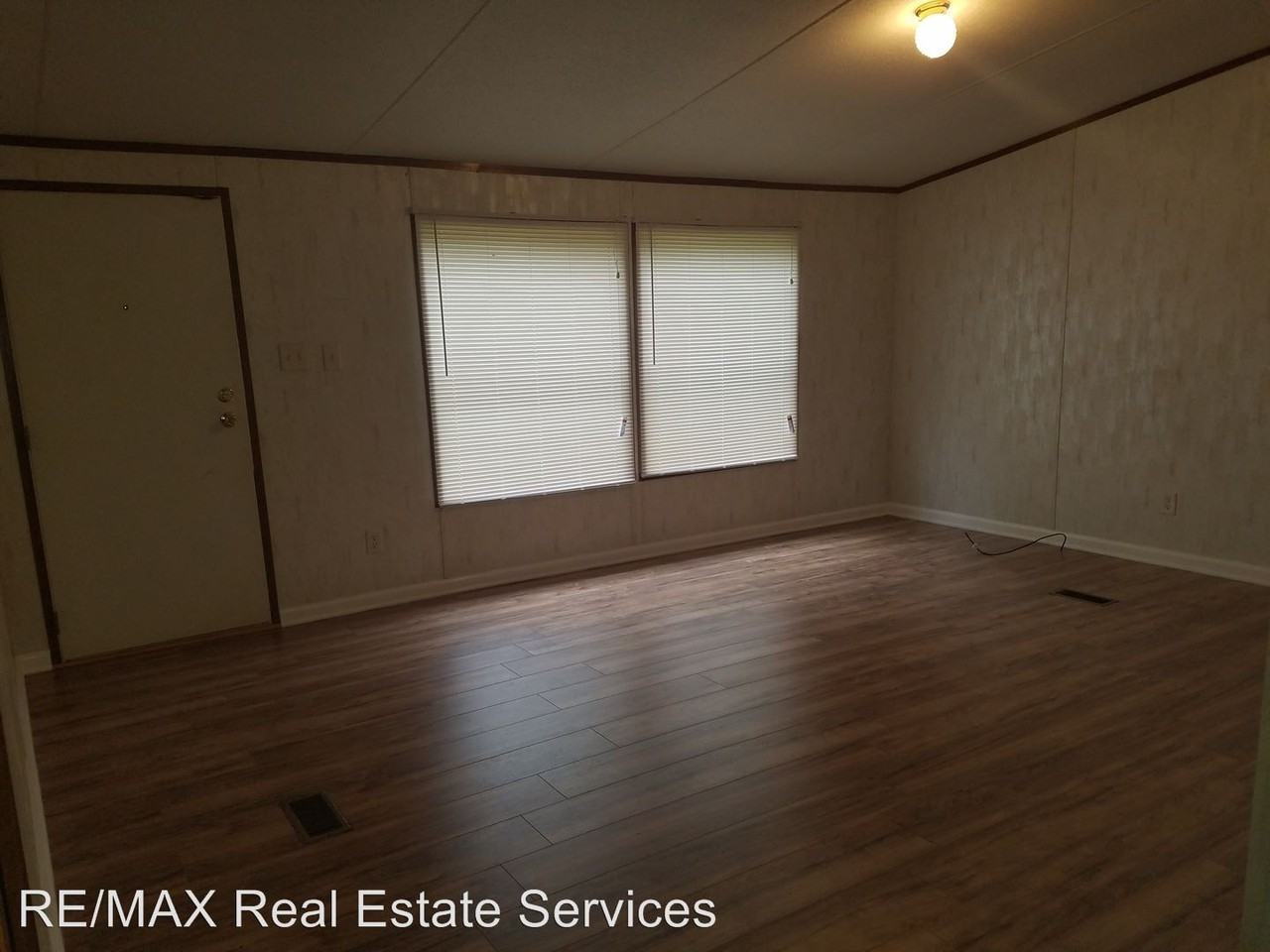 8389 Crouch Dam Rd - Photo 2 of 10