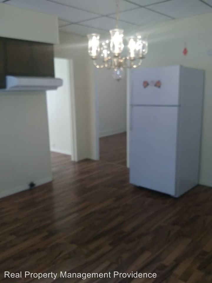 15 Sheridan St - Photo 2 of 9