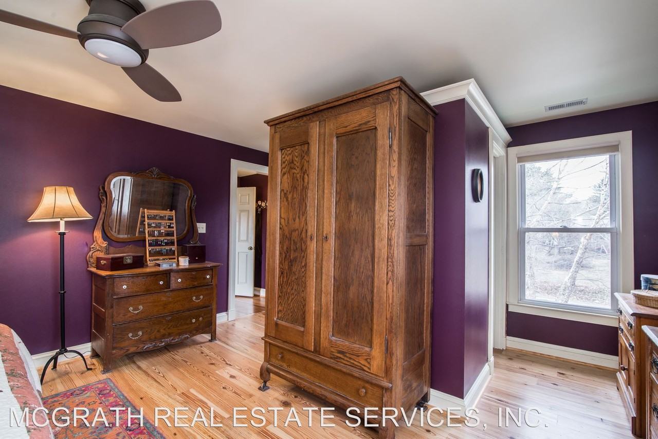 55 Main St - Photo 2 of 37