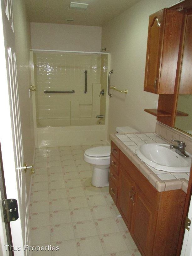 780 Pacific Ave - Photo 3 of 9