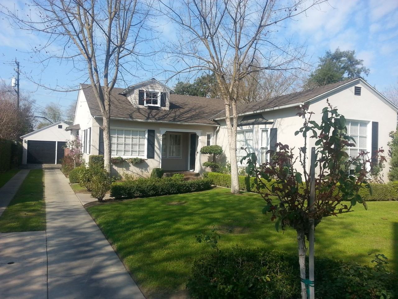 2705 N Harrison Ave - Photo 2 of 46