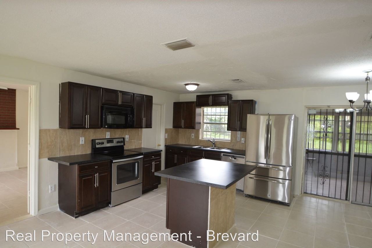 2120 Monticello Dr - Photo 3 of 12