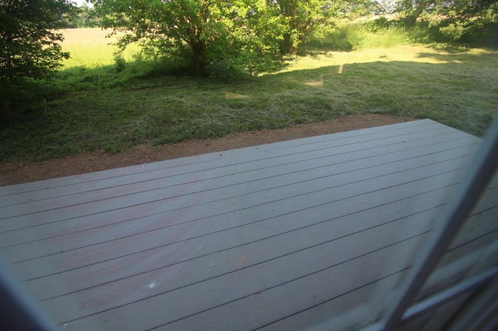 618 Creek Rd - Photo 3 of 9