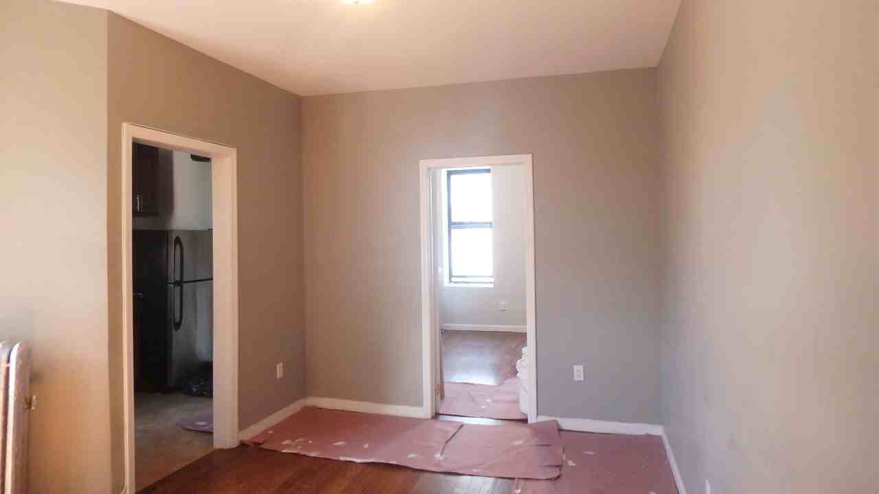 Broadway & W 159th St #15
