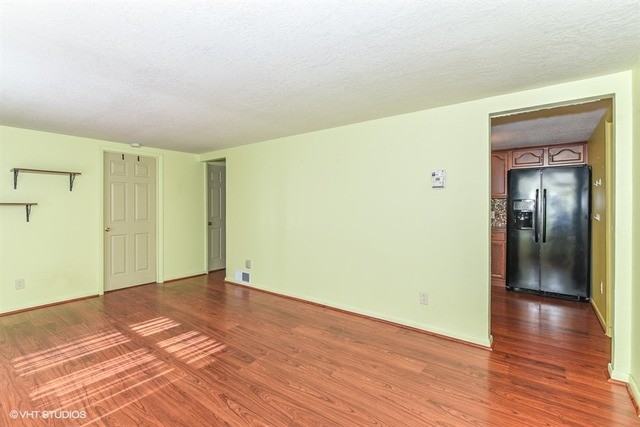 1 Jordan Dr - Photo 3 of 10