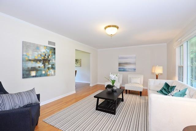 1700 Clavinia Ave - Photo 3 of 22