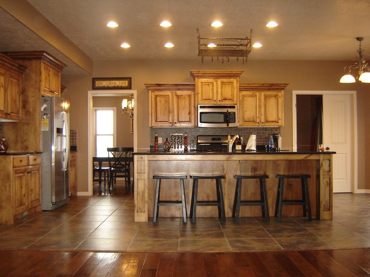 3959 N 350 W - Photo 3 of 31