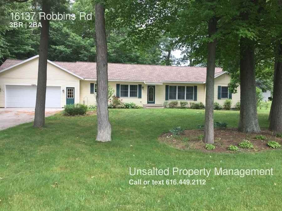 16137 Robbins Rd - Photo 2 of 19