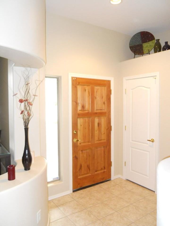 8426 Sunny Rock Ridge Dr - Photo 3 of 12