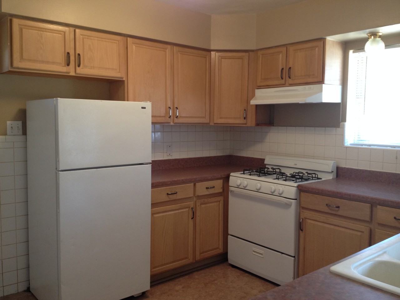 1115 Collingwood Dr - Photo 2 of 4