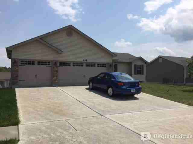 438 Prairie Creek Dr - Photo 2 of 22