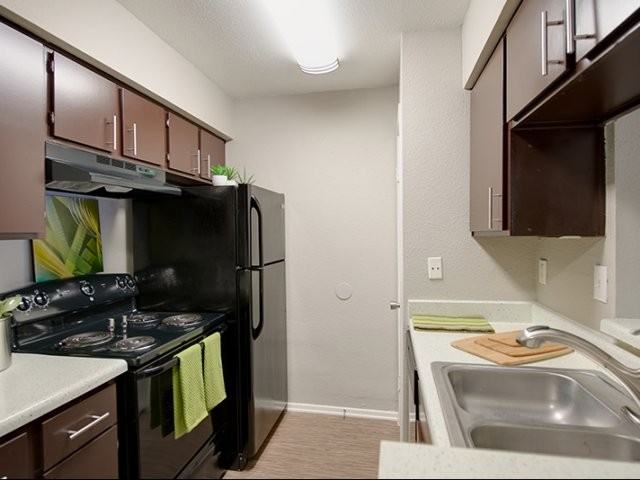 The Crosby at Westchase Apartments 2909 Hayes Road, Houston, TX 77082 Zumper