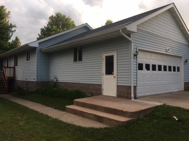 2263 Moran St - Photo 3 of 21