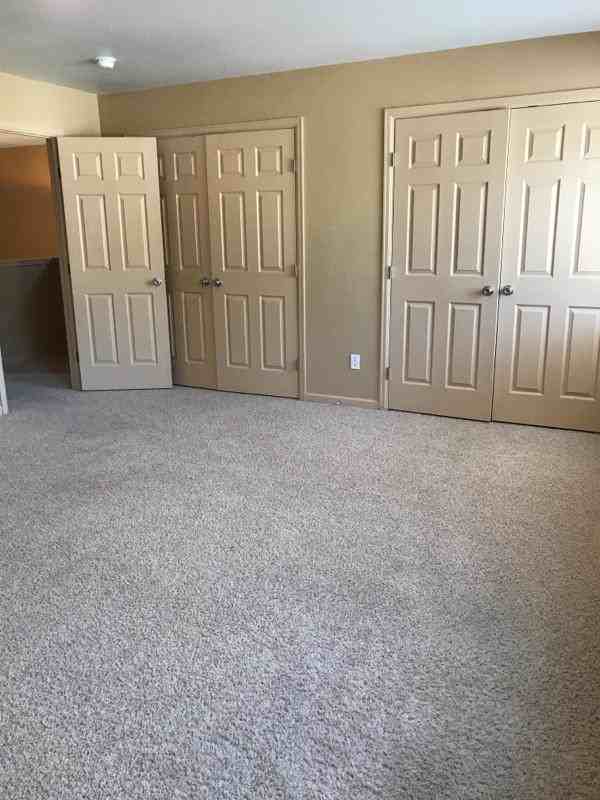 660 Alder Ridge Ln - Photo 2 of 5