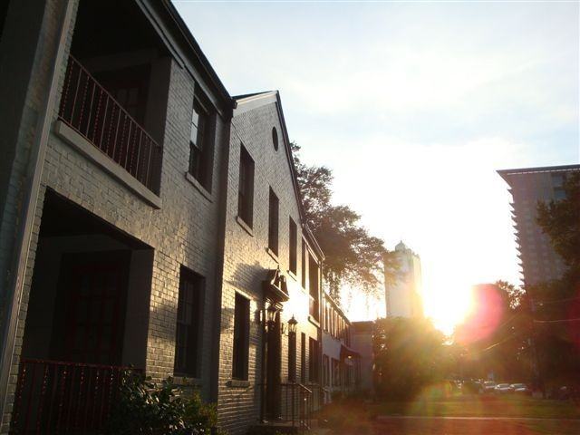 87 Sheridan Dr NE - Photo 2 of 10