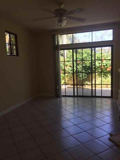 296 Calle Esperanza - Photo 3 of 5