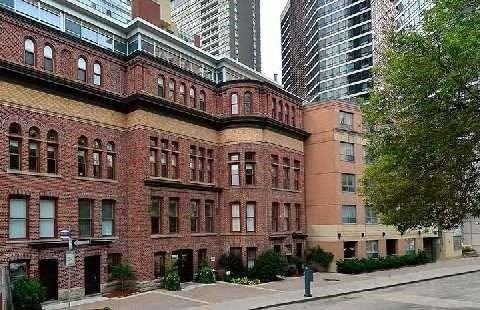 11 Saint Joseph Street #903