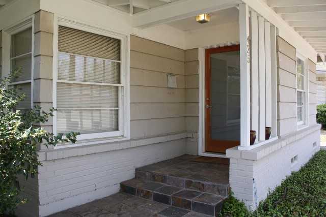 425 Bondstone Drive - Photo 2 of 7