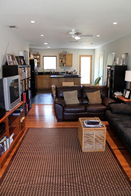 425 Bondstone Drive - Photo 3 of 7