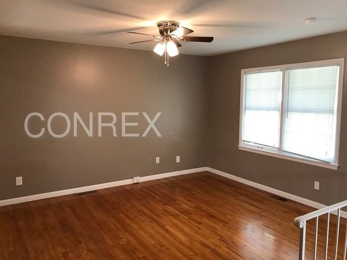 9408 Richmond Ave - Photo 2 of 9