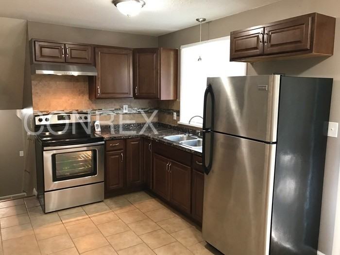 9408 Richmond Ave - Photo 3 of 9