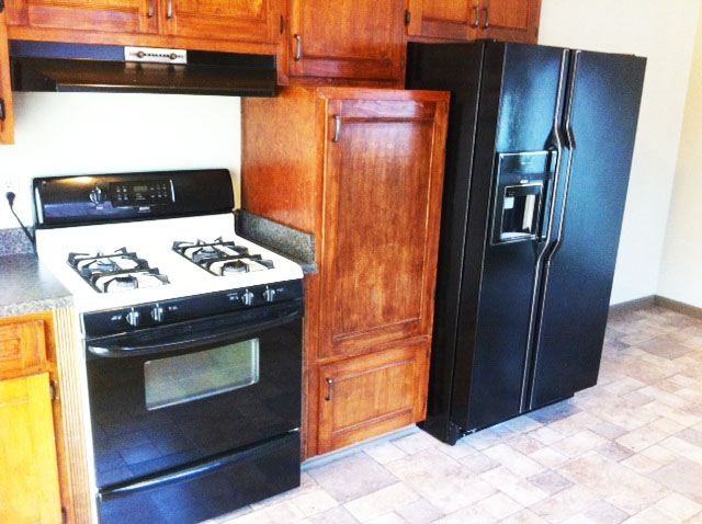 23307 Columbia St - Photo 2 of 15
