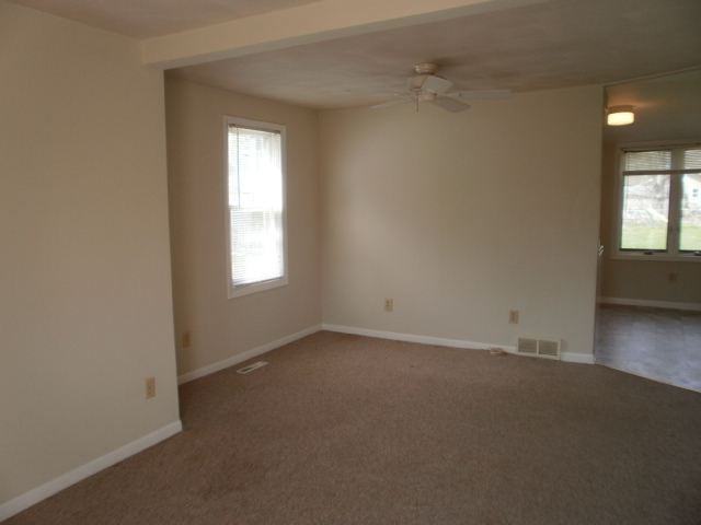 3220 Madison St - Photo 2 of 10