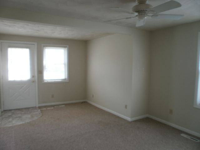 3220 Madison St - Photo 3 of 10