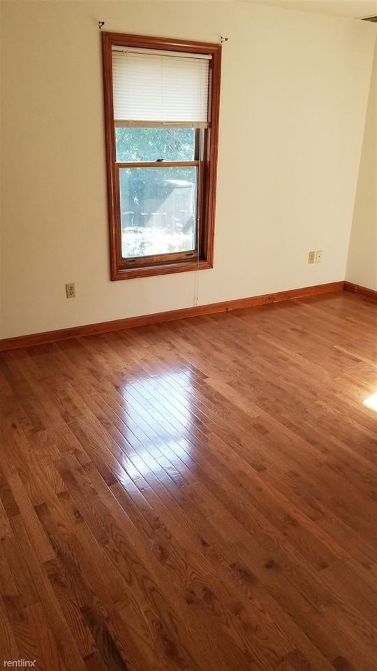 349 Ellsworth Ave - Photo 3 of 15