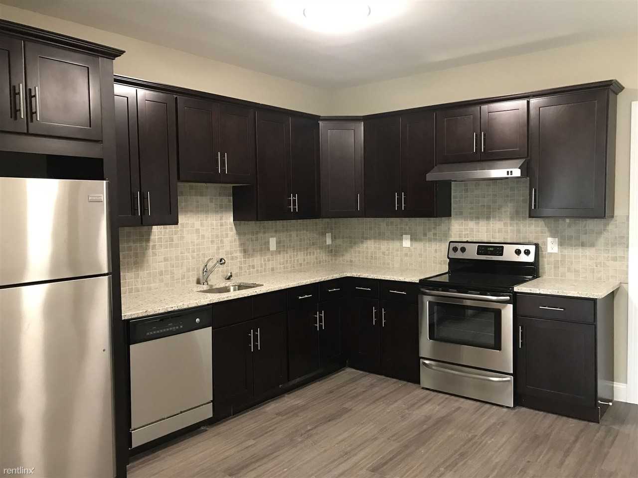 4714 Tonnelle Ave - Photo 3 of 6