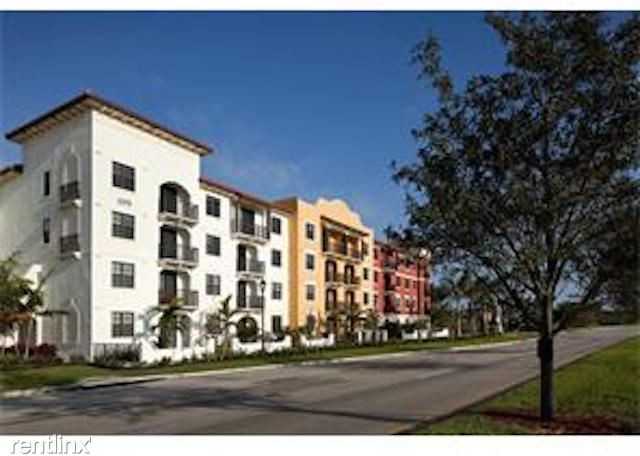 11575 City Hall Promenade