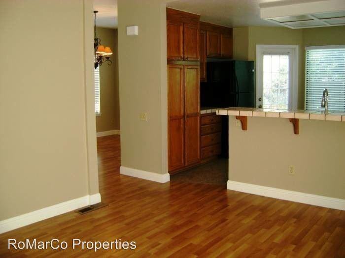 855 Caribou Terrace - Photo 3 of 13