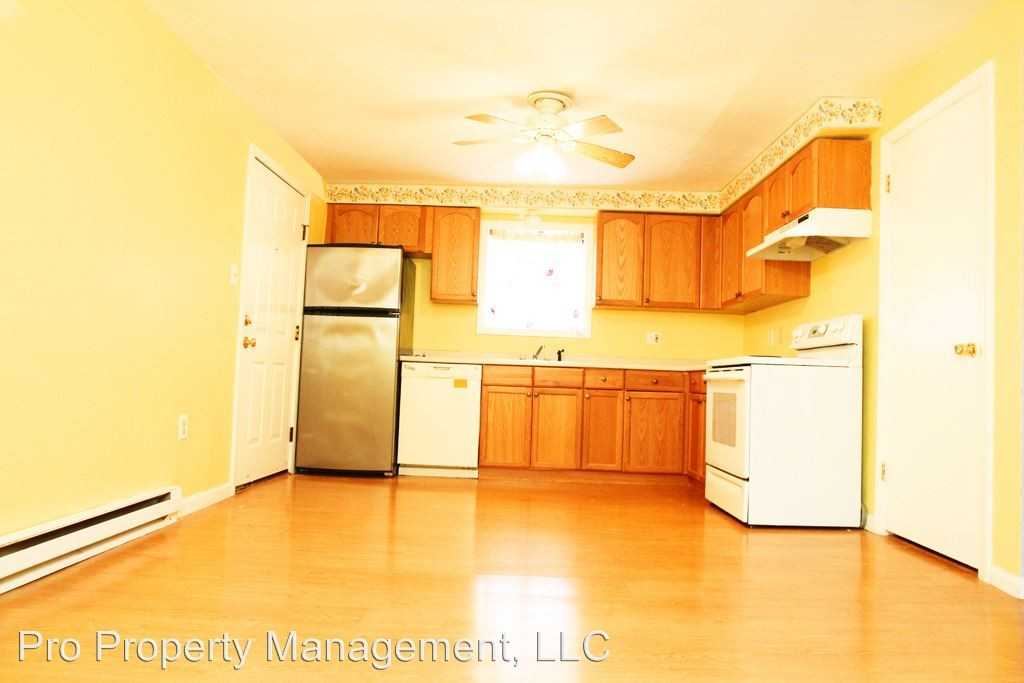 535 Washington Ave #1A - Photo 2 of 13