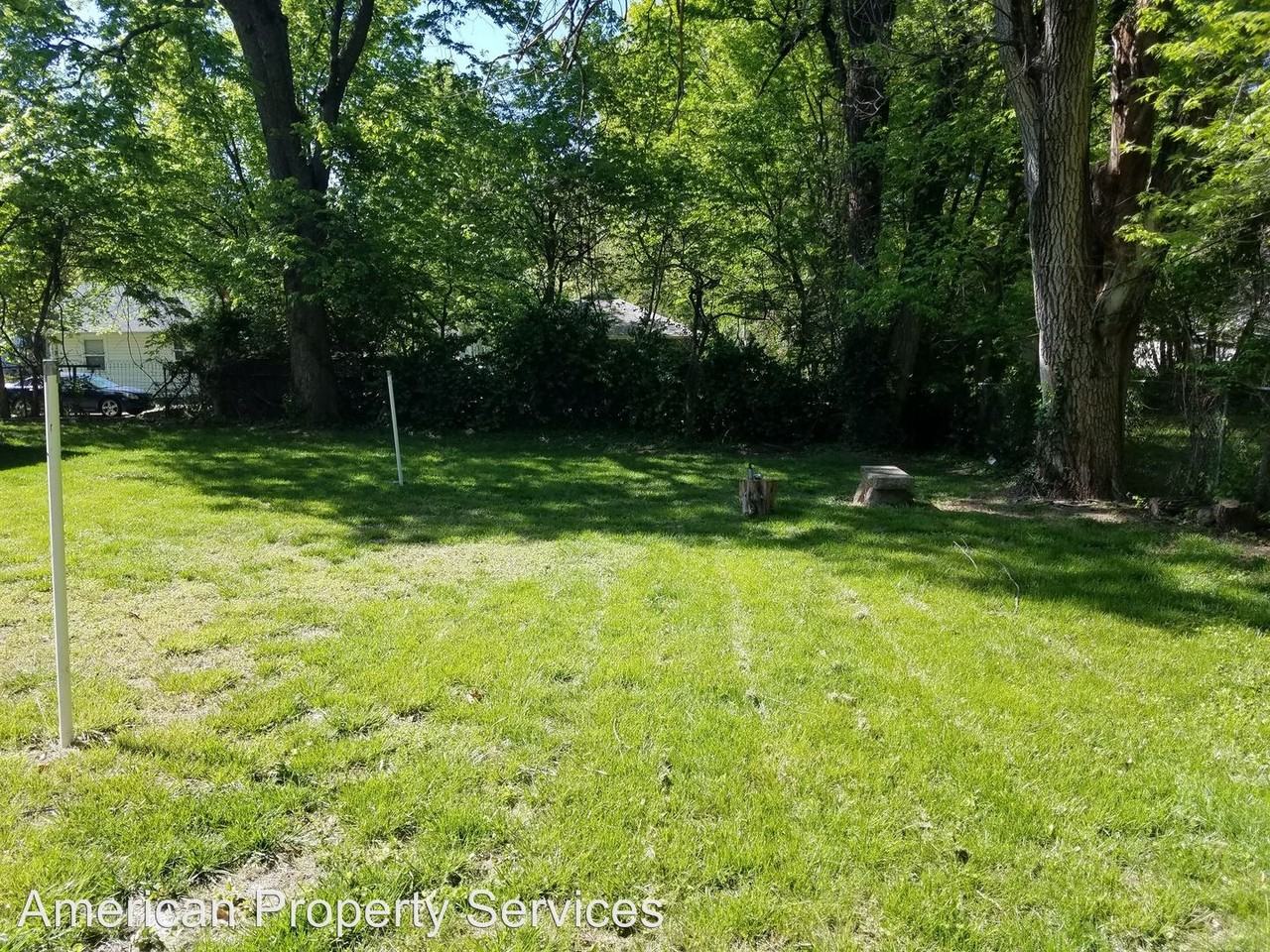 1311 N 9th St - Photo 3 of 21